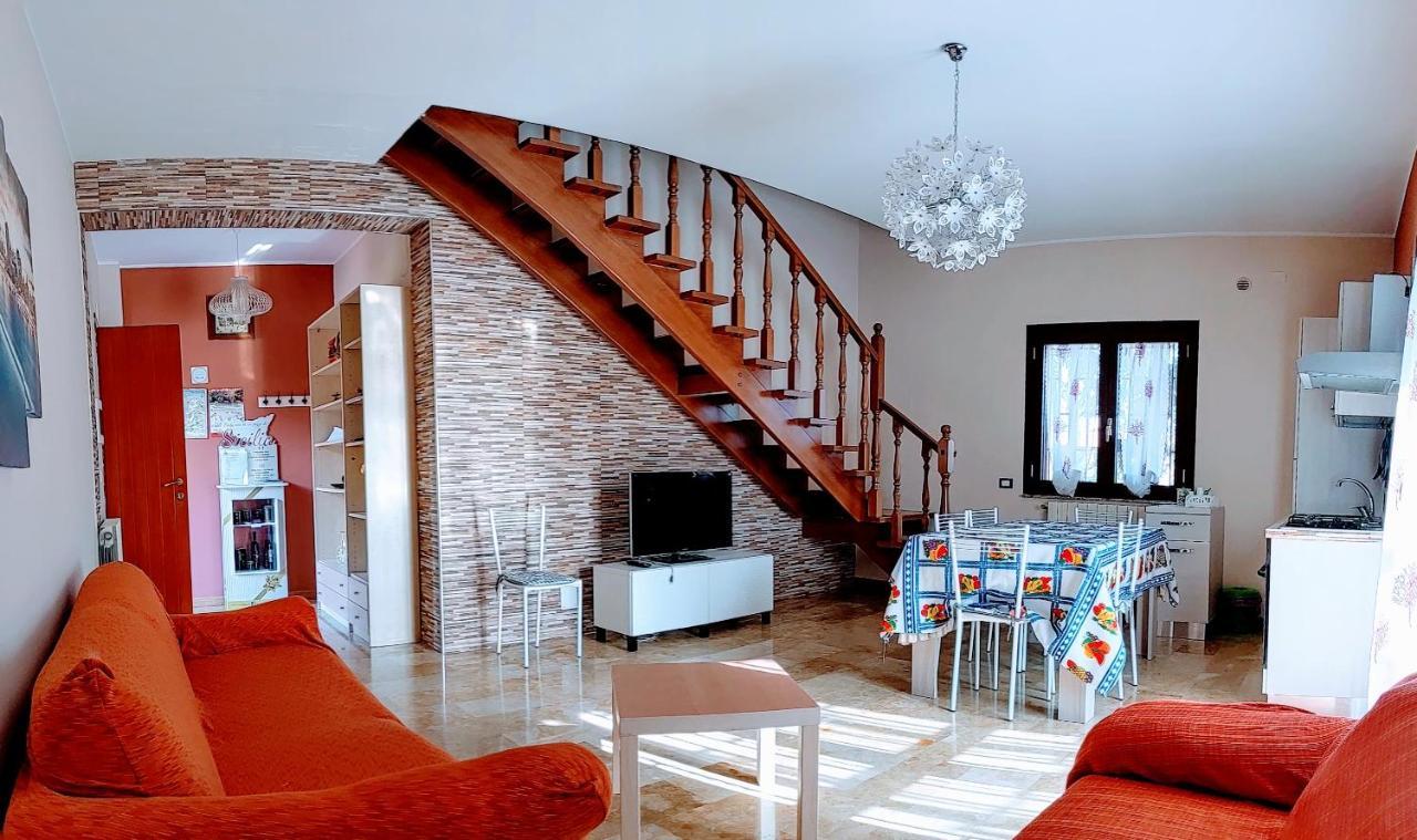 Volpe Dell'etna Apartment