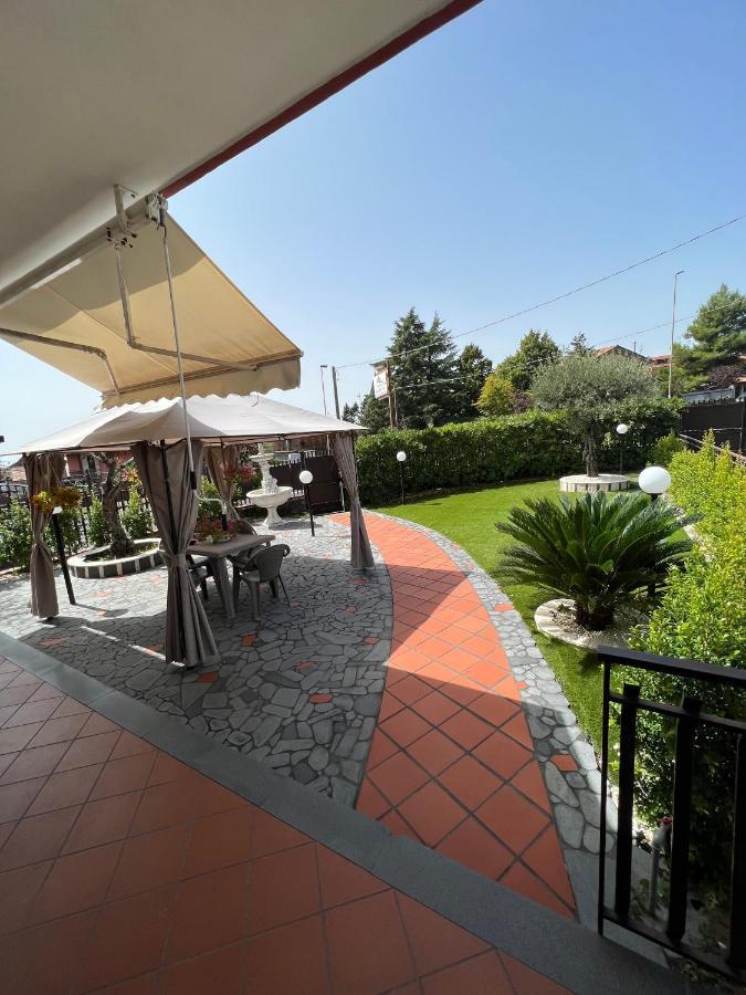 Volpe Dell'etna Apartment *