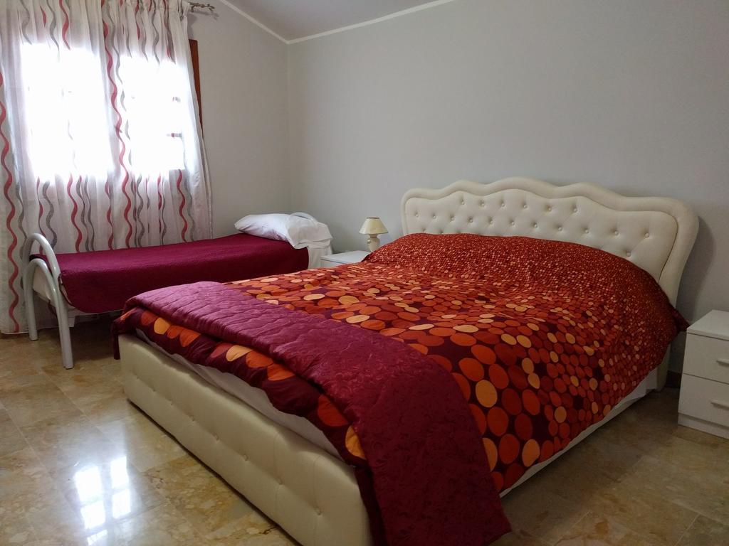 Volpe Dell'etna Apartment *